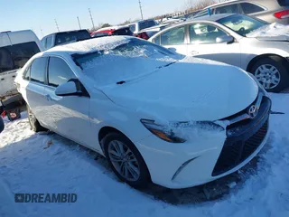 2017 Toyota Camry XLE z VIN 4T1BF1FK5HU743856, wystawiony jako IAAI lot #41297063 z przebiegiem 156 218 mil mil oraz . Historia ofert i sprzedaży dostępna na DreamBid. Obrazek 13.