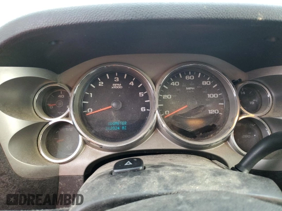 2010 Chevrolet Silverado 1500 LT with VIN 1GCSCSE04AZ118232, listed as a Copart auction lot 65582814 with 262,024 mi miles and Clean Title. Bid and sale history available at DreamBid. Image 9.