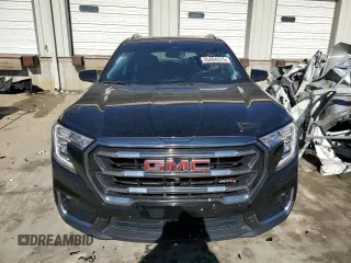 2022 GMC Terrain AT4 z VIN 3GKALYEV4NL301836, wystawiony jako Copart lot #45494515 z przebiegiem 26 987 mil mil oraz Szkoda całkowita • Salvage title. Historia ofert i sprzedaży dostępna na DreamBid. Obrazek 5.