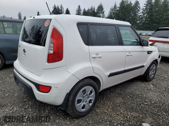 2012 Kia Soul with VIN KNDJT2A59C7449254, listed as a Copart auction lot 88264175 with 132,614 mi miles and Clean Title. Bid and sale history available at carsss.com. Image 3.