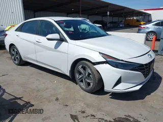 2023 Hyundai Elantra SEL z VIN 5NPLS4AG9PH097867, wystawiony jako IAAI lot #42226927 z przebiegiem 18 046 mil mil oraz . Historia ofert i sprzedaży dostępna na DreamBid. Obrazek 1.