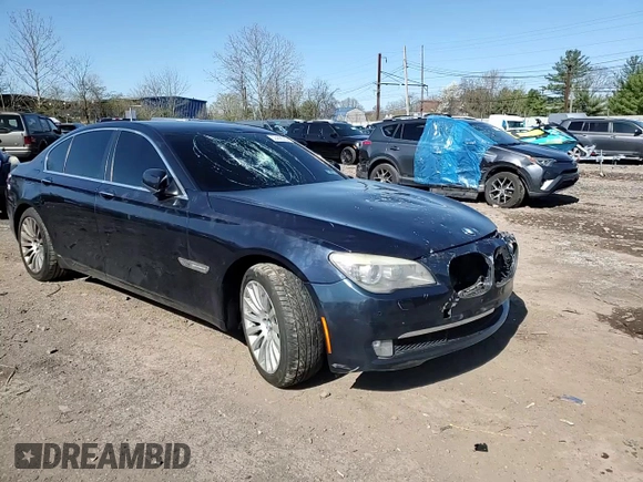 2011 BMW 7 Series 750i xDrive с VIN WBAKC6C59BC394610, выставлен на аукционе Copart как лот 52459035 с пробегом 171 581 миль миль и Списание • Salvage title. История ставок и продаж доступна на DreamBid. Изображение 10.