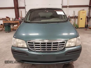 1998 Chevrolet Venture with VIN 1GNDX03E9WD259261, listed as a IAAI auction lot 41552642 with 179,086 mi miles. Bid and sale history available at carsss.com. Image 6.