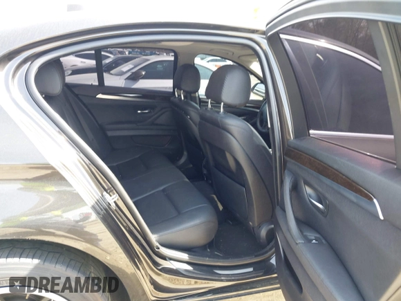 2014 BMW 5 Series 528i with VIN WBA5A5C59ED507466, listed as a IAAI auction lot 41900510 with Not Provided miles and . Bid and sale history available at DreamBid. Image 8.