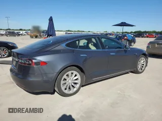 2017 Tesla Model S 60 with VIN 5YJSA1E14HF184188, listed as a Copart auction lot 55836495 with 94,623 mi miles and Salvage title. Bid and sale history available at DreamBid. Image 3.