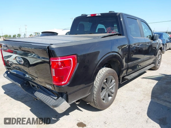 2023 Ford F-150 XL z VIN 1FTEW1C80PKD24124, wystawiony jako IAAI lot #42356966 z przebiegiem 52 104 mil mil oraz . Historia ofert i sprzedaży dostępna na DreamBid. Obrazek 4.