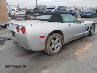 1998 Chevrolet Corvette with VIN 1G1YY32G2W5121494, listed as a IAAI auction lot 41605619 with 1 mi miles. Bid and sale history available at carsss.com. Image 4.