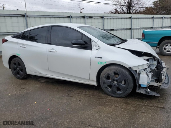 2021 Toyota Prius L Eco with VIN JTDKAMFU5M3129119, listed as a Copart auction lot 47732205 with 66,110 mi miles and Salvage Title. Bid and sale history available at carsss.com. Image 4.
