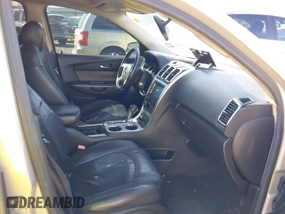 2008 GMC Acadia SLT2 with VIN 1GKER33748J218605, listed as a IAAI auction lot 41641378 with 255,258 mi miles. Bid and sale history available at carsss.com. Image 5.