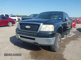 2008 Ford F-150 XLT with VIN 1FTPW14V78FA83525, listed as a IAAI auction lot 41992456 with 230,414 mi miles. Bid and sale history available at carsss.com. Image 2.