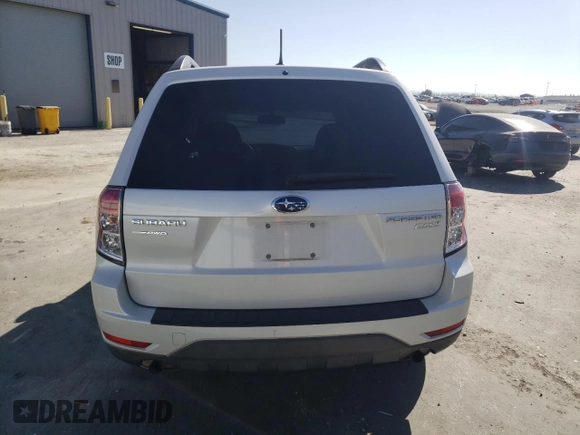 2012 Subaru Forester X Premium with VIN JF2SHADCXCH466523, listed as a Copart auction lot 61669735 with 168,184 mi miles and Salvage title. Bid and sale history available at DreamBid. Image 6.