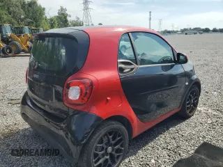 2018 Smart fortwo Pure with VIN WMEFJ9BA9JK312004, listed as a Copart auction lot 65969015 with 19,252 mi miles and Clean title. Bid and sale history available at DreamBid. Image 3.