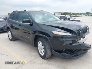 2018 Jeep Cherokee Latitude Tech Connect with VIN 1C4PJLCB8JD534030, listed as a IAAI auction lot 42174492 with 111,432 mi miles and . Bid and sale history available at DreamBid. Image 1.