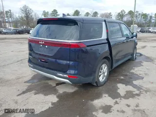 2024 Kia Carnival LX with VIN KNDNB4H3XR6382747, listed as a IAAI auction lot 41672196 with 40,045 mi miles. Bid and sale history available at carsss.com. Image 4.