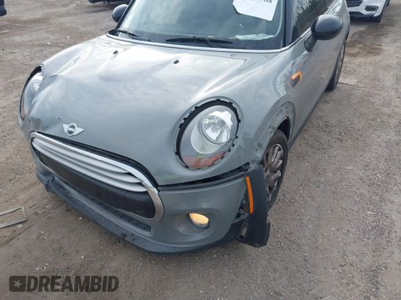 2015 MINI Hardtop with VIN WMWXM5C59F3A58798, listed as a IAAI auction lot 41514988 with 127,771 mi miles and . Bid and sale history available at DreamBid. Image 6.