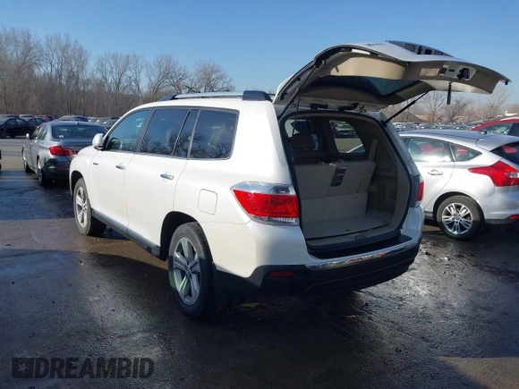 2013 Toyota Highlander Limited z VIN 5TDDK3EH1DS197498, wystawiony jako IAAI lot #41712837 z przebiegiem 74 023 mil mil oraz . Historia ofert i sprzedaży dostępna na DreamBid. Obrazek 3.
