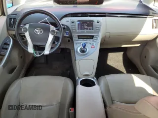 2014 Toyota Prius Four with VIN JTDKN3DU5E0366844, listed as a Copart auction lot 56581965 with 163,295 mi miles and Salvage title. Bid and sale history available at DreamBid. Image 8.