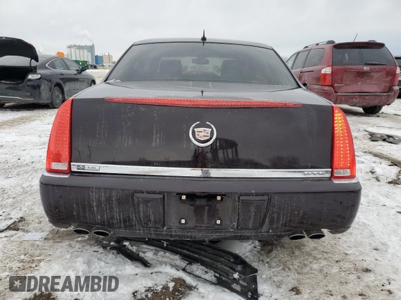 2008 Cadillac DTS 1SC z VIN 1G6KD57Y48U196389, wystawiony jako Copart lot #45247625 z przebiegiem 141 407 mil mil oraz Szkoda całkowita • Salvage title. Historia ofert i sprzedaży dostępna na DreamBid. Obrazek 6.