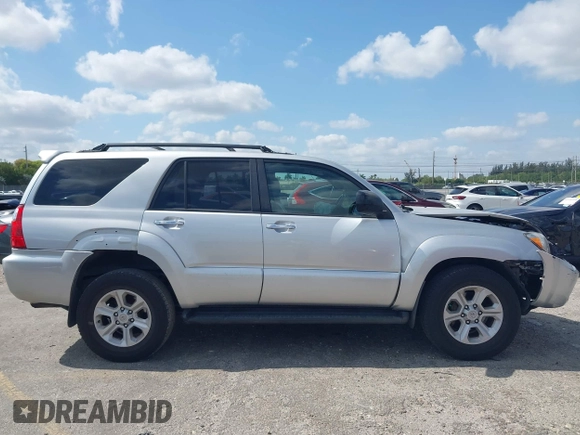 2006 Toyota 4Runner SR5 with VIN JTEZU14RX60064710, listed as a IAAI auction lot 42102738 with 252,216 mi miles and . Bid and sale history available at DreamBid. Image 14.