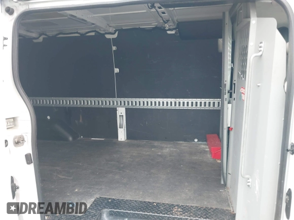 2021 Ford Transit Cargo с VIN 1FTBR1Y82MKB04871, выставлен на аукционе IAAI как лот 42589012 с пробегом Не указан миль и . История ставок и продаж доступна на DreamBid. Изображение 8.