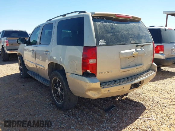2007 Chevrolet Tahoe LTZ z VIN 1GNFK13047R144301, wystawiony jako IAAI lot #41766232 z przebiegiem 217 202 mil mil oraz . Historia ofert i sprzedaży dostępna na DreamBid. Obrazek 3.