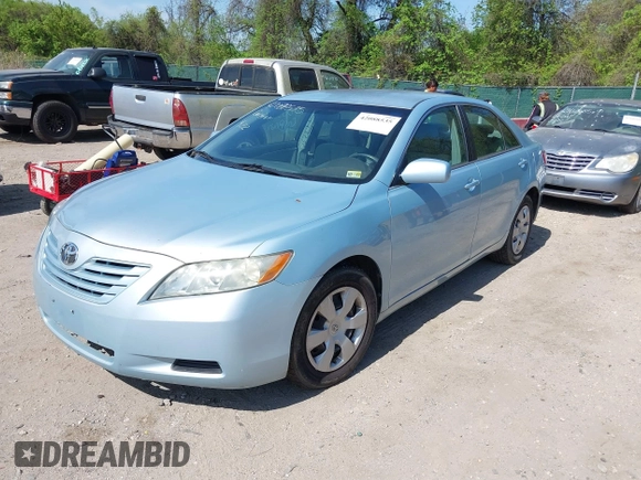 2007 Toyota Camry CE with VIN 4T1BE46K47U721821, listed as a IAAI auction lot 42088535 with 173,646 mi miles. Bid and sale history available at carsss.com. Image 2.