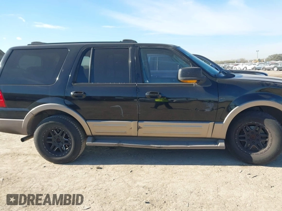 2003 Ford Expedition Eddie Bauer with VIN 1FMEU17W83LC17028, listed as a IAAI auction lot 41355928 with 229,271 mi miles. Bid and sale history available at carsss.com. Image 13.