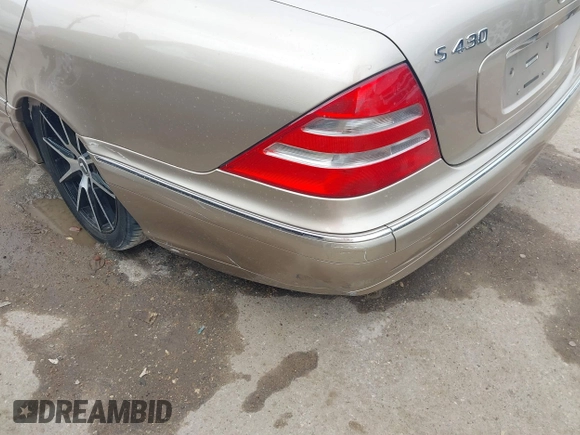 2001 Mercedes-Benz S 320/430/500 with VIN WDBNG70J31A161620, listed as a IAAI auction lot 41530784 with 134,673 mi miles and . Bid and sale history available at carsss.com. Image 15.