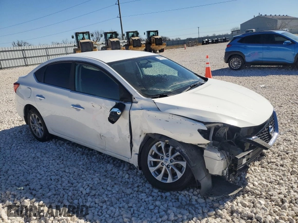 2018 Nissan Sentra SV with VIN 3N1AB7AP0JY257205, listed as a Copart auction lot 41929065 with 47,649 mi miles and Salvage Title. Bid and sale history available at DreamBid. Image 4.