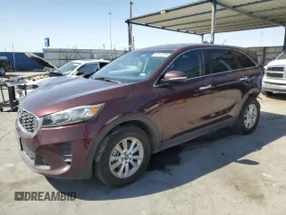 2019 Kia Sorento LX z VIN 5XYPG4A56KG490615, wystawiony jako Copart lot #52144735 z przebiegiem 98 212 mil mil oraz Szkoda całkowita • Salvage title. Historia ofert i sprzedaży dostępna na DreamBid. Obrazek 1.
