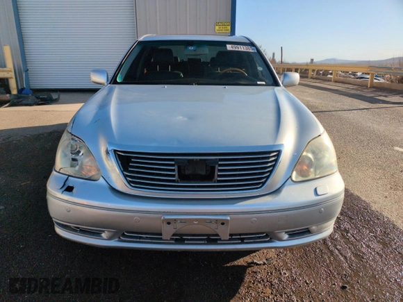 2004 Lexus LS 430 with VIN JTHBN36F040158835, listed as a Copart auction lot 49911385 with 204,326 mi miles and Salvage Title. Bid and sale history available at DreamBid. Image 5.