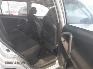 2006 Toyota RAV4 Sport z VIN JTMBD32V366010048, wystawiony jako IAAI lot #42253991 z przebiegiem 271 034 mil mil oraz . Historia ofert i sprzedaży dostępna na DreamBid. Obrazek 8.