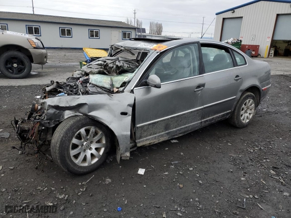 2003 Volkswagen Passat GLS with VIN WVWPD63B63P033986, listed as a Copart auction lot 43545515 with 0 mi miles and Salvage Title. Bid and sale history available at carsss.com. Image 1.