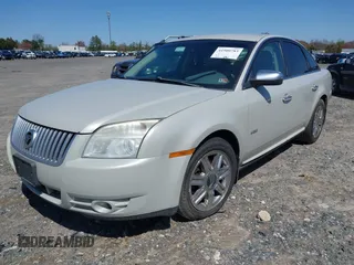 2008 Mercury Sable Premier z VIN 1MEHM42W28G613576, wystawiony jako IAAI lot #41900783 z przebiegiem 176 028 mil mil oraz . Historia ofert i sprzedaży dostępna na DreamBid. Obrazek 2.