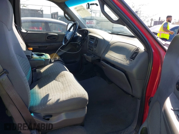 2001 Ford F-150 XL with VIN 2FTRX07L51CA22573, listed as a IAAI auction lot 41710008 with 1 mi miles. Bid and sale history available at carsss.com. Image 5.