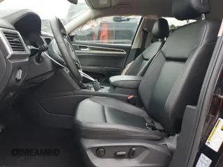 2019 Volkswagen Atlas SE with VIN 1V2WR2CA2KC546430, listed as a Copart auction lot 54391785 with 145,839 mi miles and Salvage title. Bid and sale history available at DreamBid. Image 7.