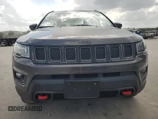 2019 Jeep Compass Trailhawk with VIN 3C4NJDDBXKT721356, listed as a Copart auction lot 60003045 with 164,864 mi miles and Clean title. Bid and sale history available at DreamBid. Image 5.