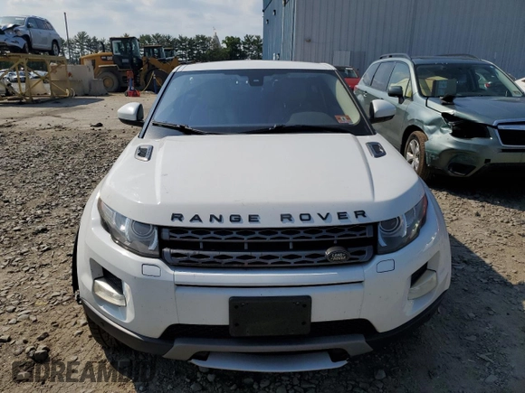 2014 Land Rover Range Rover Evoque Pure Plus with VIN SALVP1BG3EH858498, listed as a Copart auction lot 59570554 with 136,797 mi miles and Salvage title. Bid and sale history available at DreamBid. Image 5.