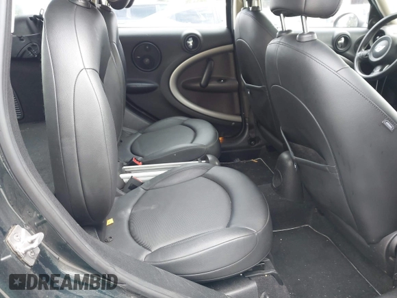 2012 MINI Countryman with VIN WMWZB3C54CWM01897, listed as a IAAI auction lot 42083668 with 132,417 mi miles and . Bid and sale history available at DreamBid. Image 8.