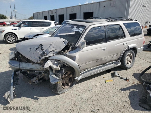 1998 Toyota 4Runner with VIN JT3GN87R2W0083575, listed as a Copart auction lot 44762045 with 239,479 mi miles and Salvage Title. Bid and sale history available at carsss.com. Image 1.