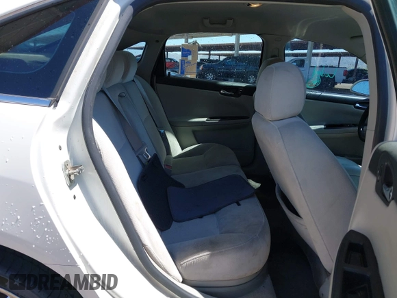 2007 Chevrolet Impala LS with VIN 2G1WB55K579355489, listed as a IAAI auction lot 41981961 with 191,192 mi miles and . Bid and sale history available at DreamBid. Image 8.