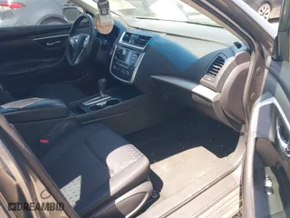 2016 Nissan Altima 2.5 SR with VIN 1N4AL3AP0GC186923, listed as a IAAI auction lot 41897336 with 217,771 mi miles. Bid and sale history available at carsss.com. Image 5.