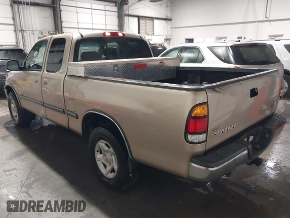 2001 Toyota Tundra SR5 with VIN 5TBRT34141S180870, listed as a IAAI auction lot 41494026 with 186,737 mi miles and . Bid and sale history available at DreamBid. Image 3.