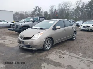 2005 Toyota Prius z VIN JTDKB20U553015603, wystawiony jako IAAI lot #41753696 z przebiegiem 299 999 mil mil oraz . Historia ofert i sprzedaży dostępna na DreamBid. Obrazek 2.