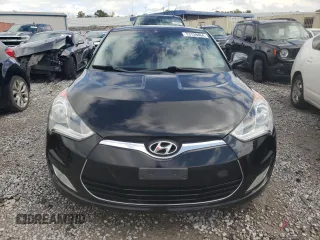 2012 Hyundai Veloster w/Red Int with VIN KMHTC6AD6CU026250, listed as a Copart auction lot 73139464 with 215,374 mi miles and Clean title. Bid and sale history available at DreamBid. Image 5.