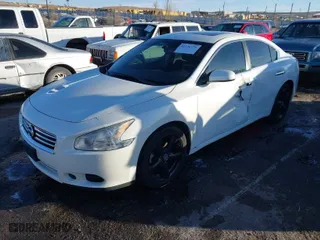2014 Nissan Maxima 3.5 S with VIN 1N4AA5AP5EC433321, listed as a IAAI auction lot 41136773 with 98,019 mi miles. Bid and sale history available at carsss.com. Image 2.