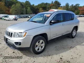 2013 Jeep Compass High Altitude with VIN 1C4NJCEA6DD208419, listed as a Copart auction lot 76323074 with 183,575 mi miles and Clean Title. Bid and sale history available at carsss.com. Image 1.
