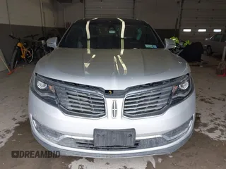 2017 Lincoln MKX Select with VIN 2LMPJ8KR5HBL30586, listed as a IAAI auction lot 41749741 with 64,172 mi miles. Bid and sale history available at carsss.com. Image 12.