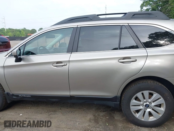 2015 Subaru Outback Premium z VIN 4S4BSADC2F3327614, wystawiony jako IAAI lot #42462373 z przebiegiem 82 695 mil mil oraz . Historia ofert i sprzedaży dostępna na DreamBid. Obrazek 14.