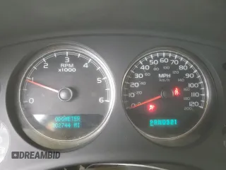 2007 Chevrolet Avalanche LT w/3LT with VIN 3GNEC12067G154581, listed as a Copart auction lot 70499784 with 302,744 mi miles and Salvage Title. Bid and sale history available at carsss.com. Image 9.